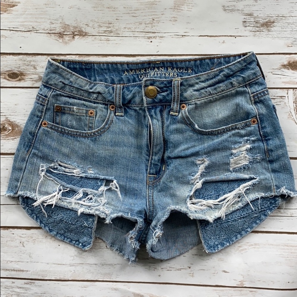 AEO distressed hi rise